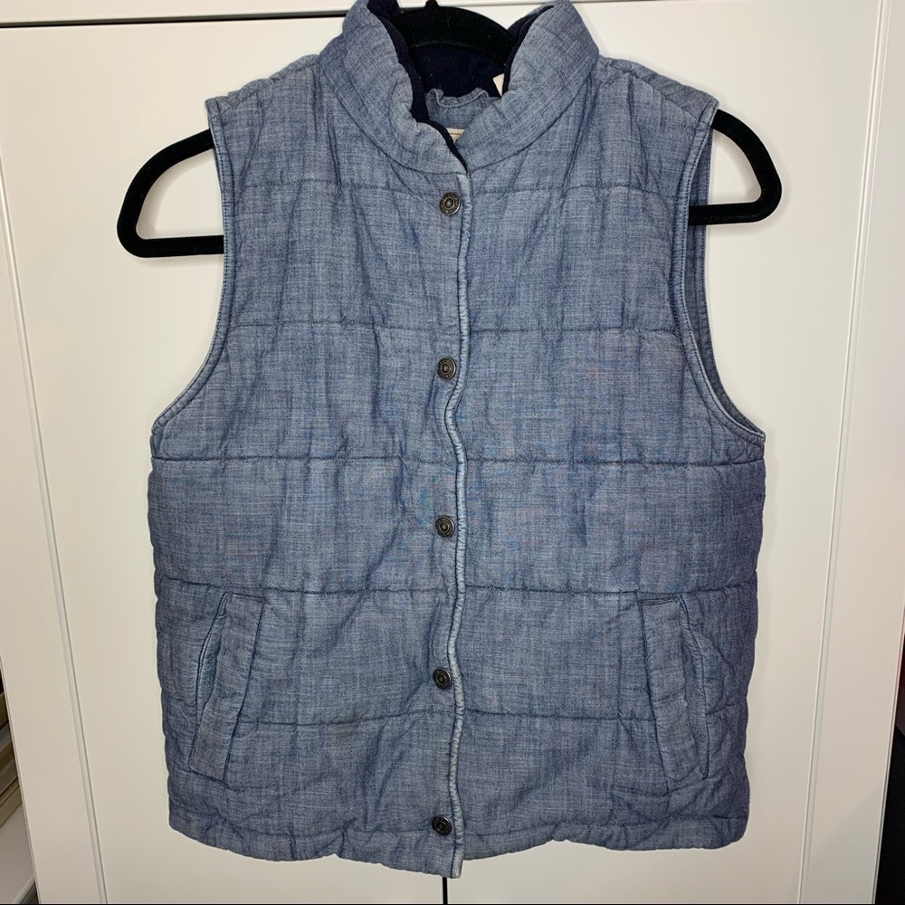Levi’s Puffer Buttoned Vest